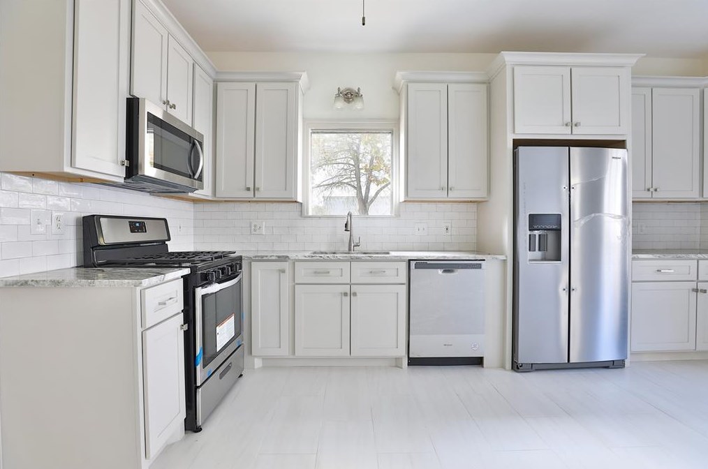 816 Hawthorne St, Houston TX  77006-3902 exterior