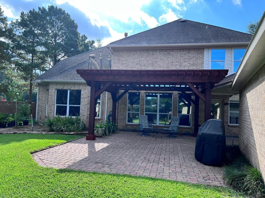 1315 Richlawn Dr, Spring, TX 77379-3685