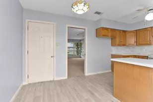 3919 Gardendale Dr, Houston, TX 77092 - Photo 12