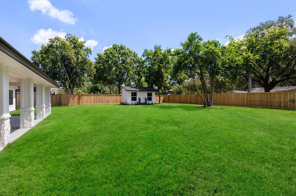 5503 Valerie St, Houston TX  77081-7303 exterior