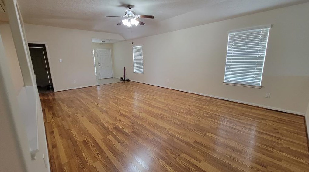 13422 High Banks Ln, Houston, TX 77034