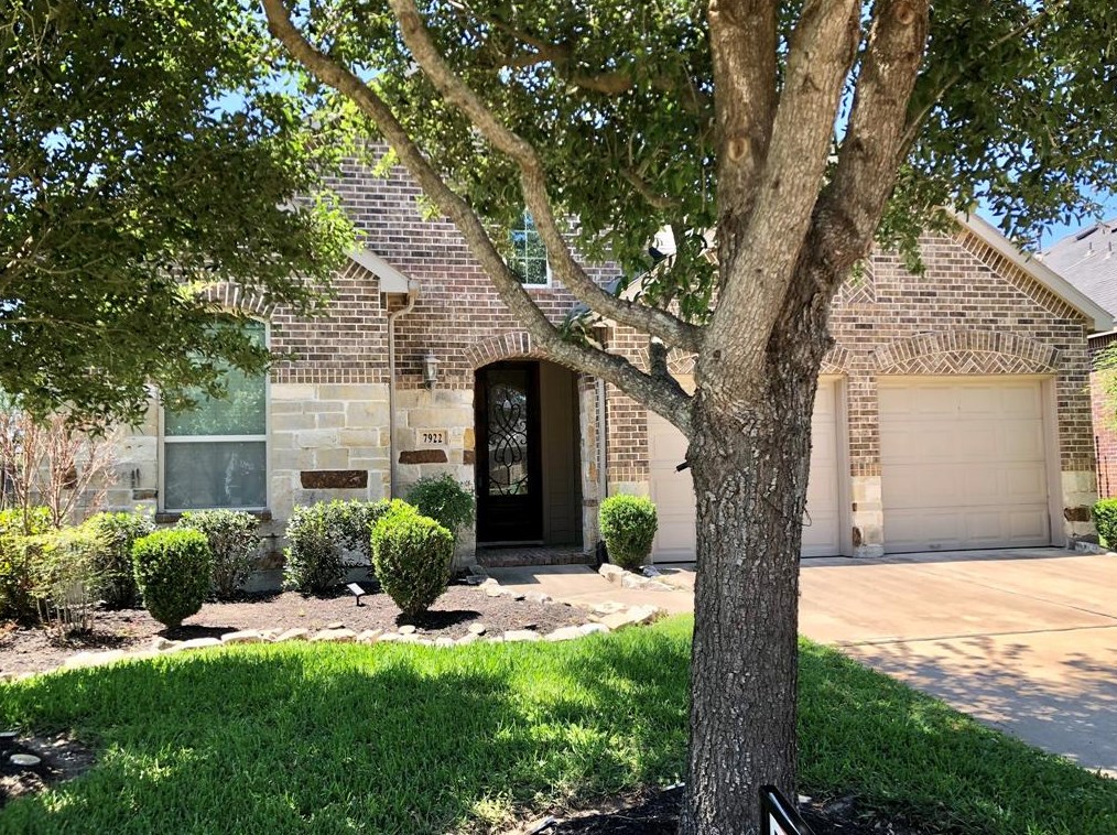 7922 Summer Night Ln, Richmond, TX 77469