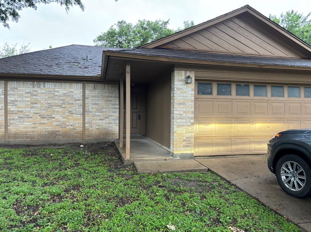 13207 Northfleet Dr, Houston, TX 77082-5050