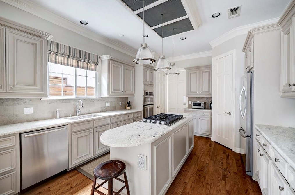 4029 Marquette St, Houston TX  77005-3501 exterior