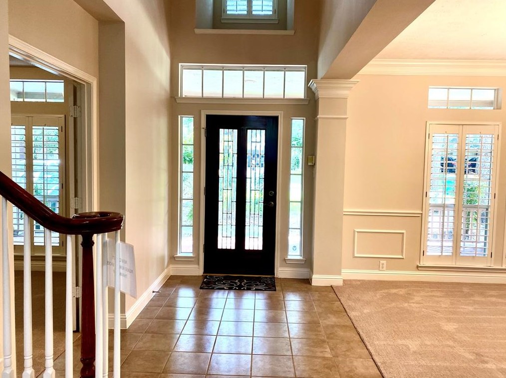 83 N Greenvine Cir, Spring, TX 77382