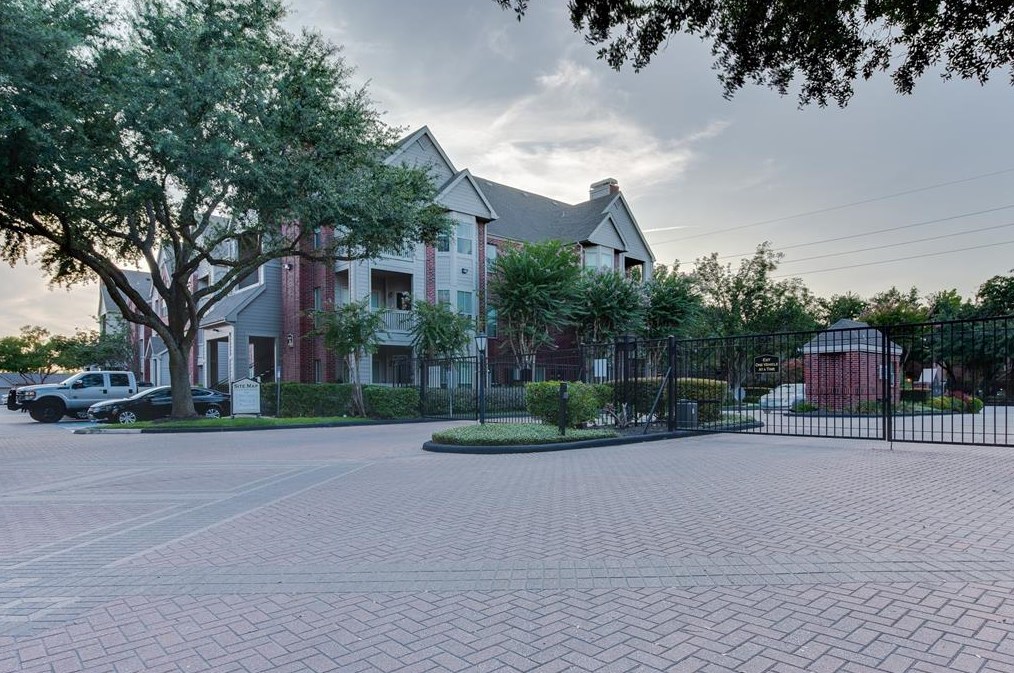 1330 Old Spanish Trl Apt 1302, Houston, TX 77054