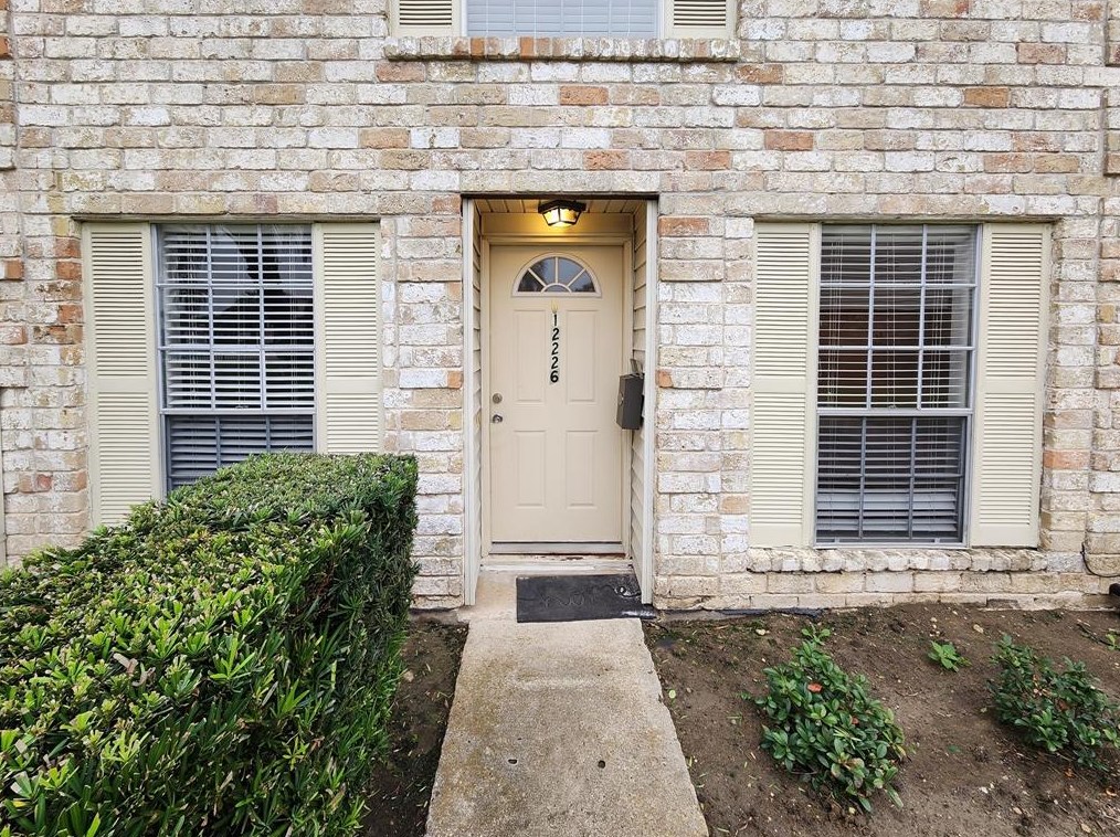 12226 Beamer Rd, Houston, TX 77089