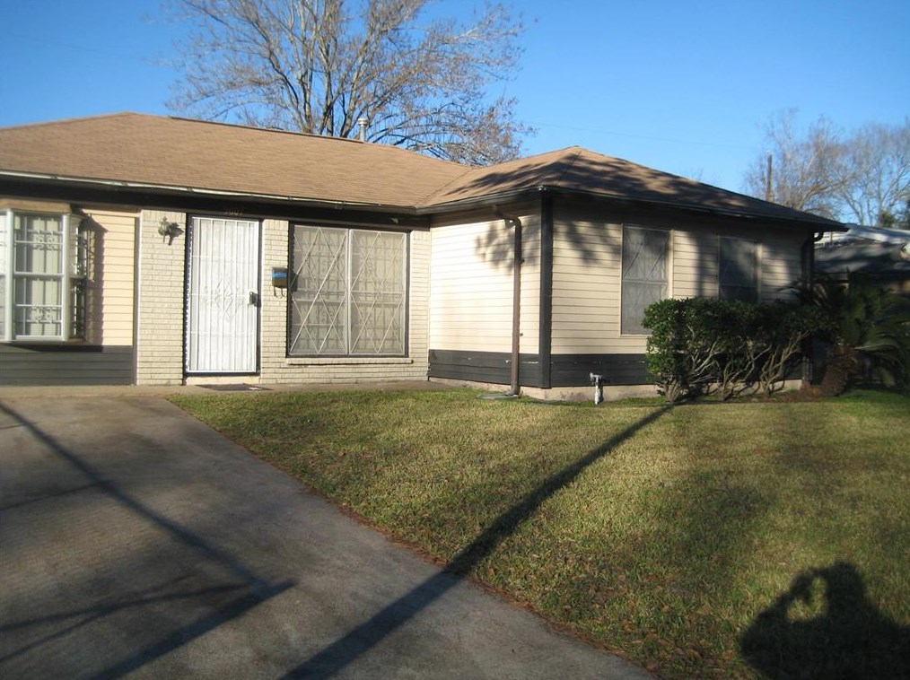 5607 Overdale St, Houston, TX 77033
