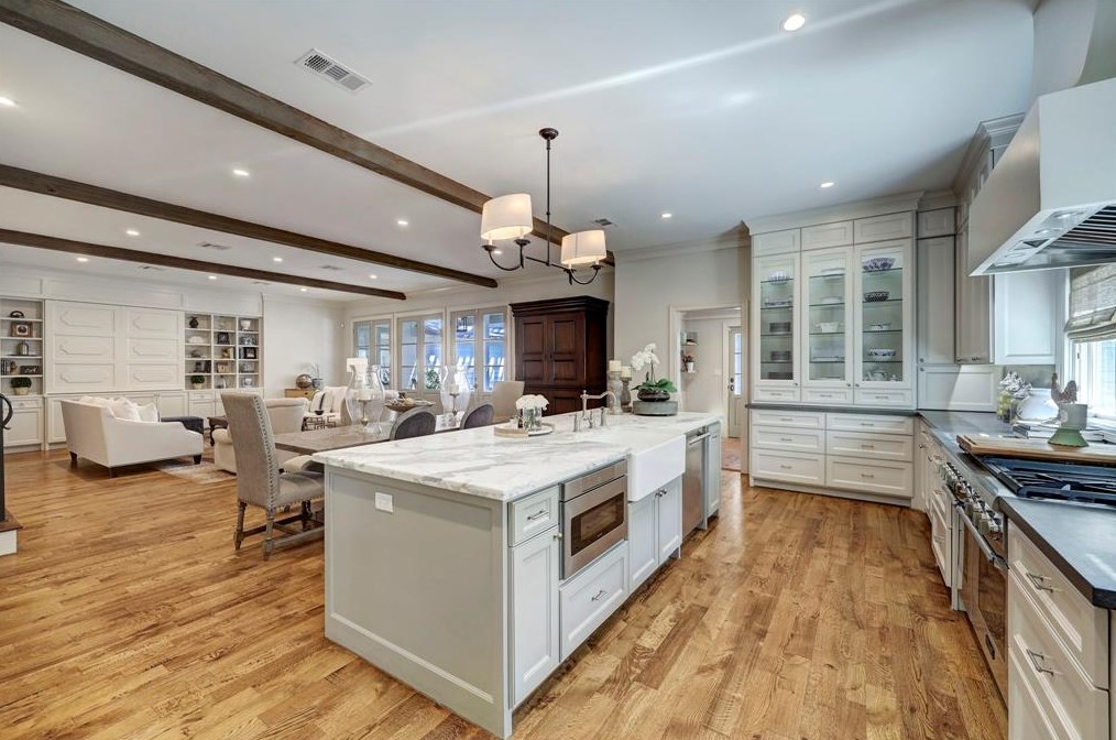 12227 Boheme Dr, Houston TX  77024-4930 exterior