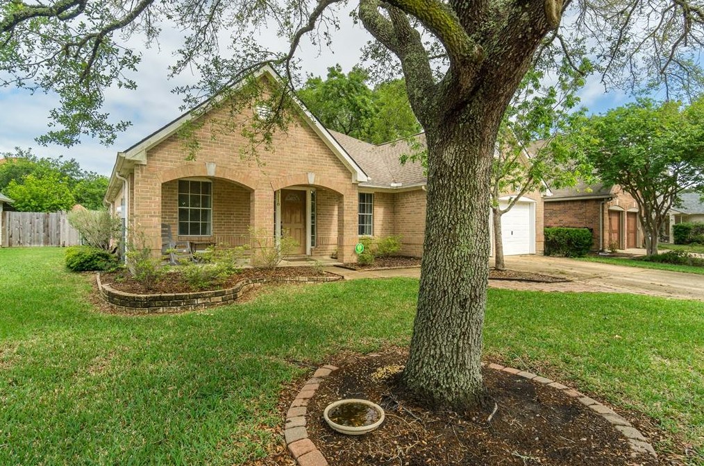 5118 Orange Blossom Ct, League City, TX 77573-3779