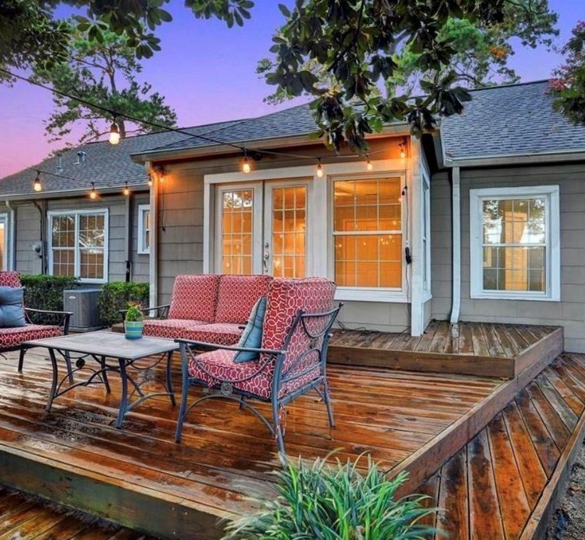 515 30th St, Houston TX  77018-8407 exterior