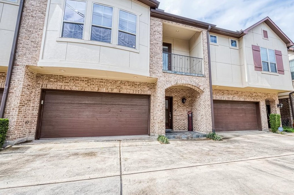 1228 Sampson St, Houston TX  77003-3902 exterior