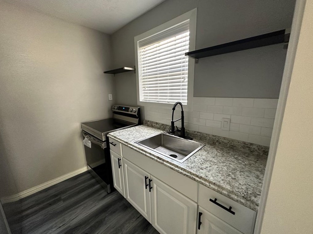 502 Frawley St #1, Houston, TX 77009