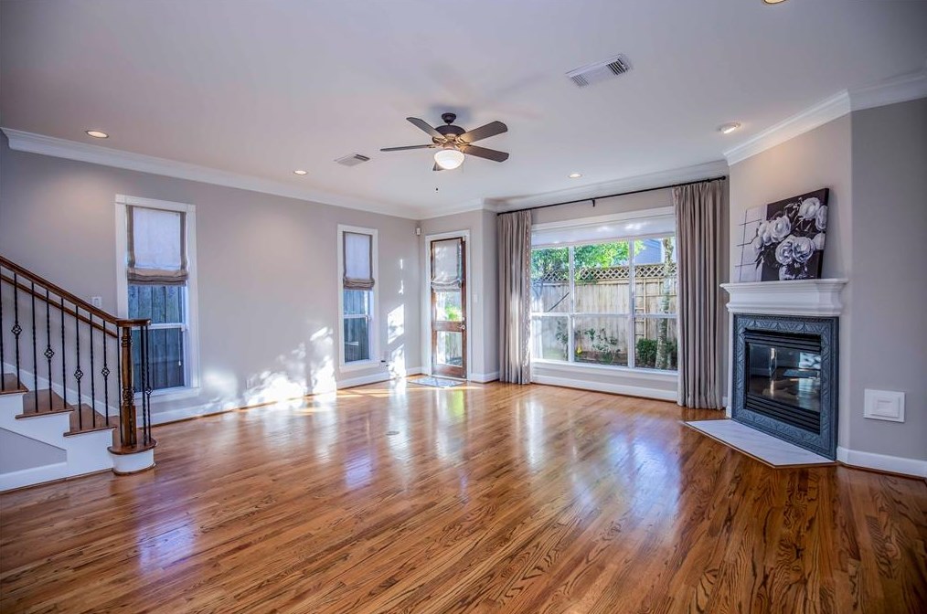 1609 Mcduffie, Houston TX  77019-5311 exterior