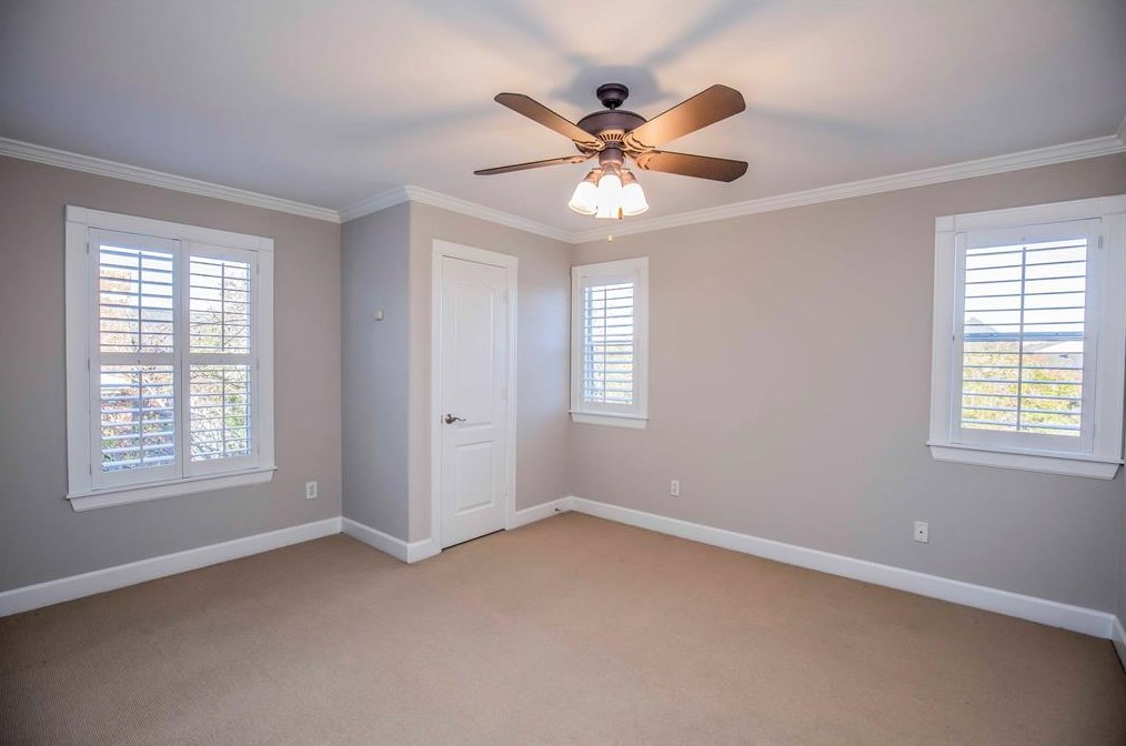 1609 Mcduffie, Houston TX  77019-5311 exterior