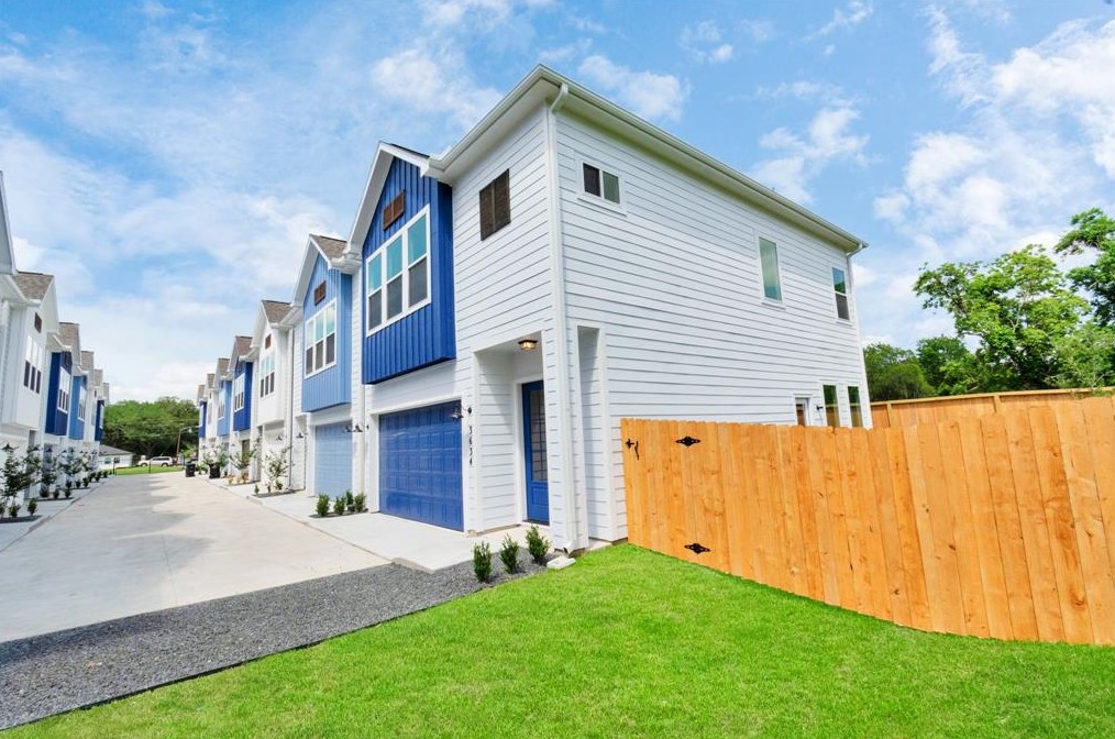 3634 Griggs Rd, Houston, TX 77021