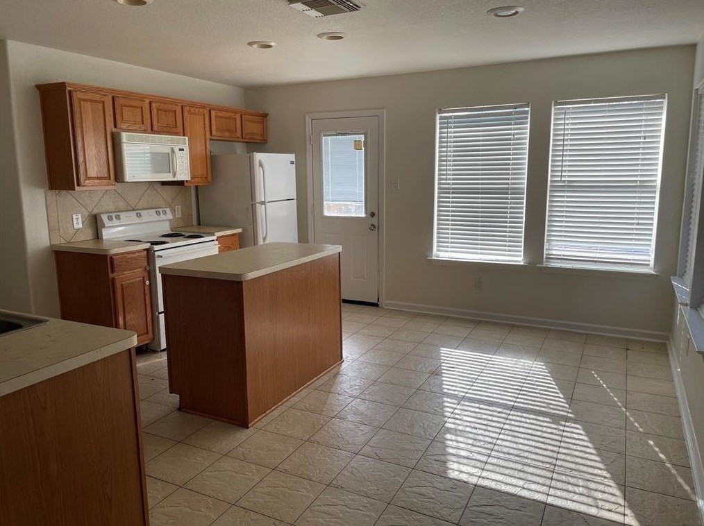 3314 Falcon Trail Dr, Spring TX  77373-7651 exterior