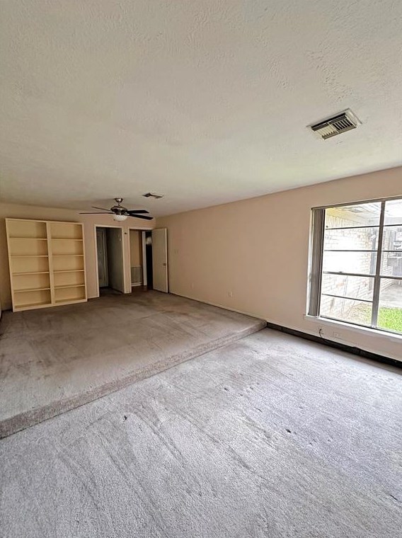 12202 Creekhurst Dr, Houston TX  77099-3114 exterior