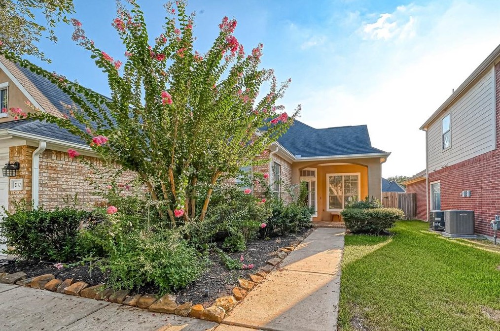 21923 Shady Heath Ln, Katy, TX 77494