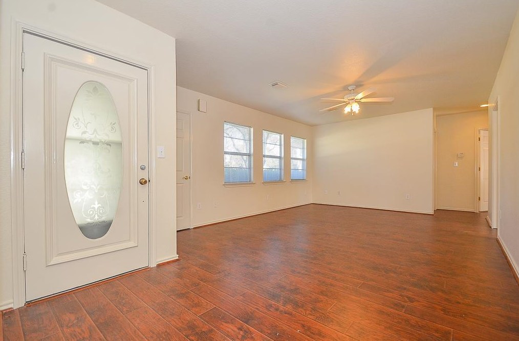 1005 Fisher St, Houston, TX 77018