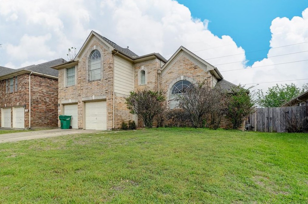 9106 Uppercove Cir, Houston, TX 77064