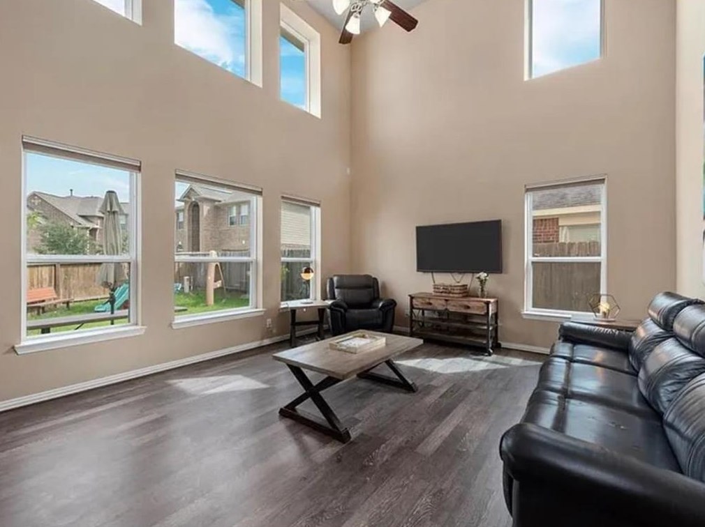 11111 Creek Mist Dr, Cypress, TX 77433