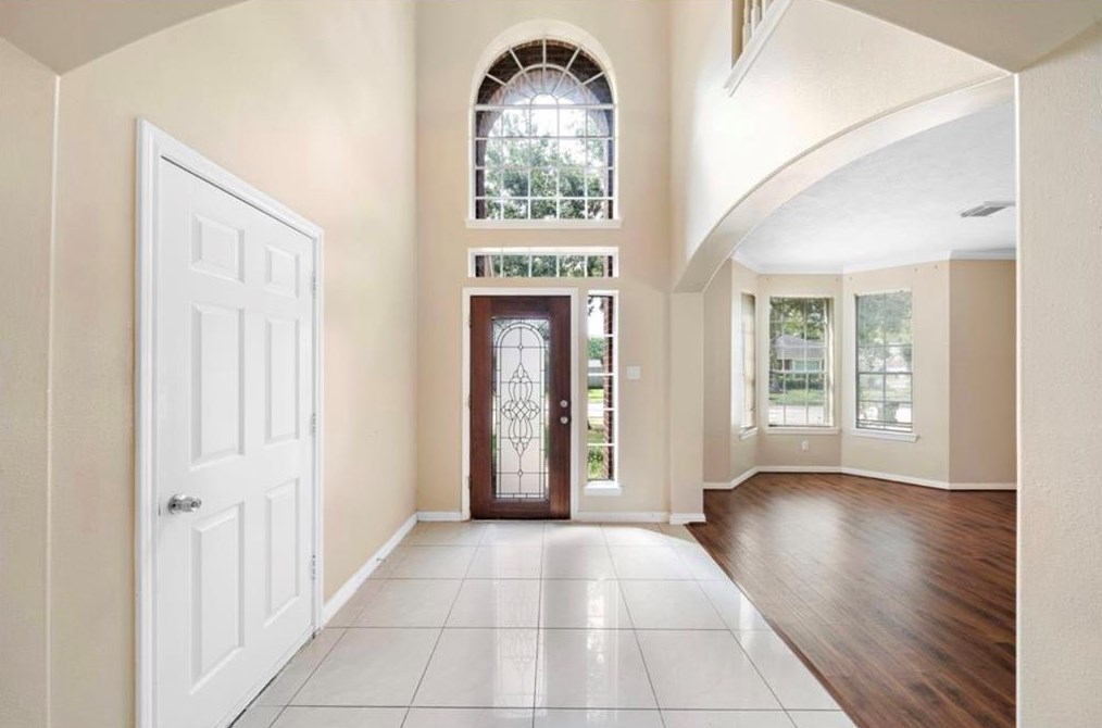 14910 White Forge Ln, Sugar Land TX  77498-0925 exterior