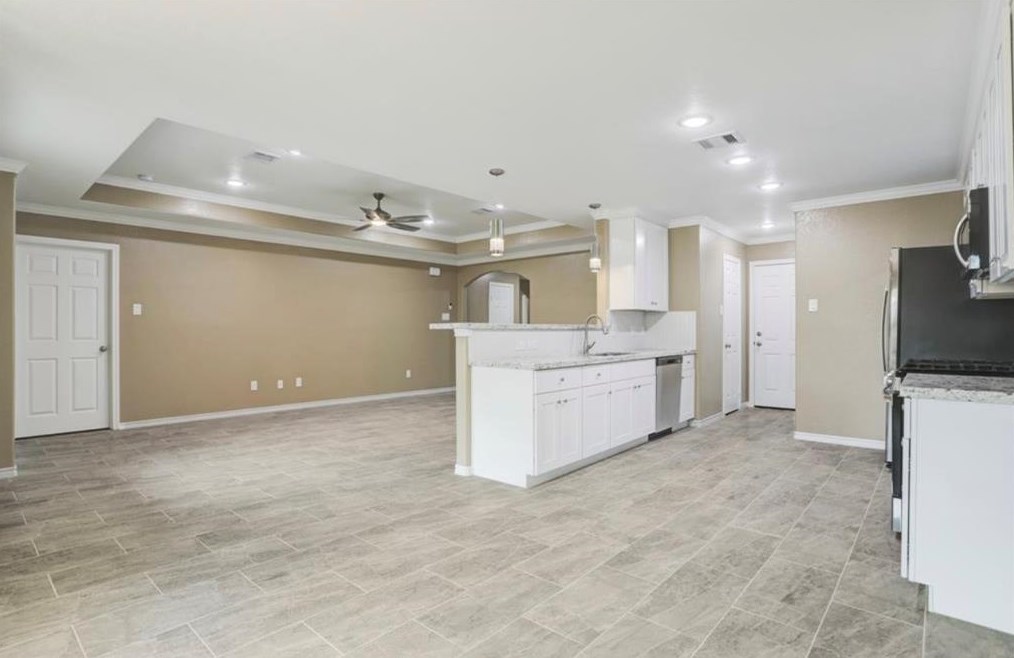 2309 Pomona Dr, Pasadena, TX 77506-2921