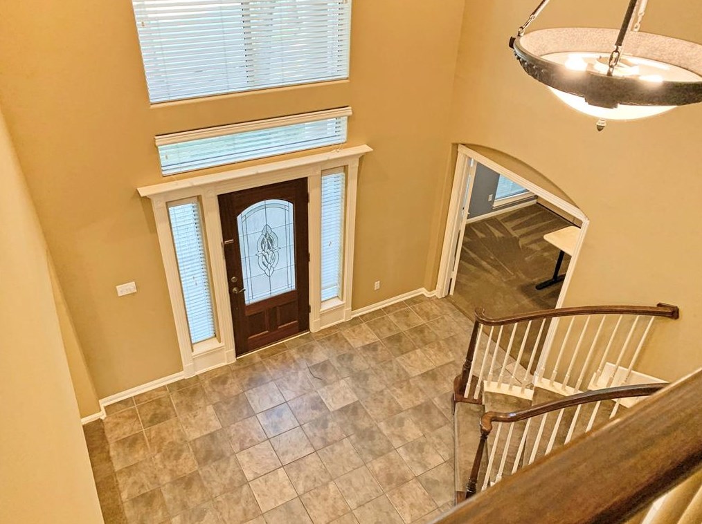 17303 Laguna Trail Dr, Houston, TX 77095