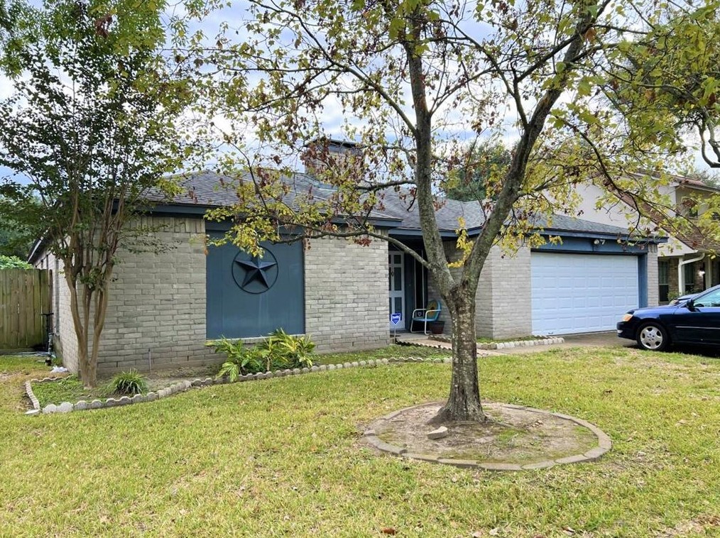 9911 Waving Fld Dr, Houston TX  77064-4239 exterior