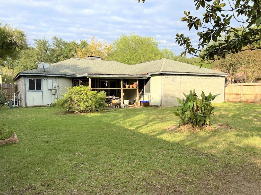 9911 Waving Fields Dr, Houston, TX 77064-4431
