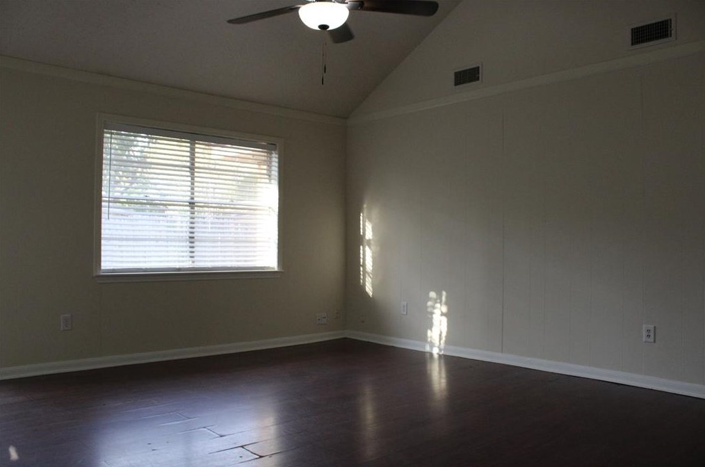 4826 Elmbrook Dr, Spring TX  77388-4934 exterior