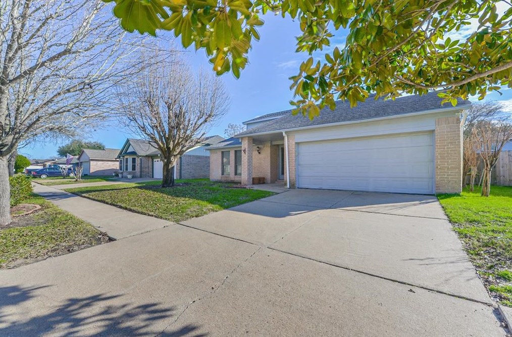16955 Nevisway St, Houston, TX 77084