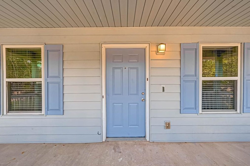 3335 Angel Ln, Houston, TX 77045