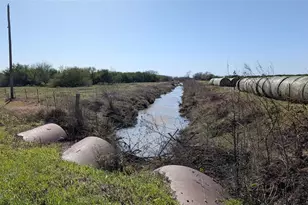 0000 S Meadow Ln, El Campo, TX 77437 - Photo 4