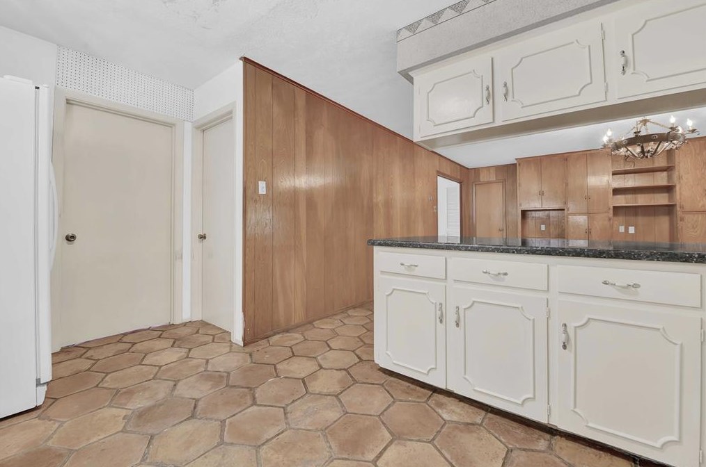 3943 Fernwood Dr, Houston TX  77021-1640 exterior