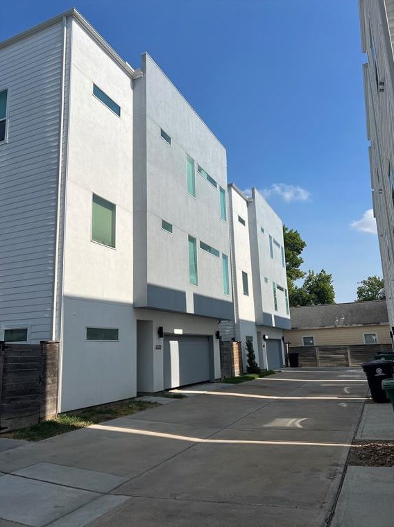 6330 Culberson St, Houston, TX 77021