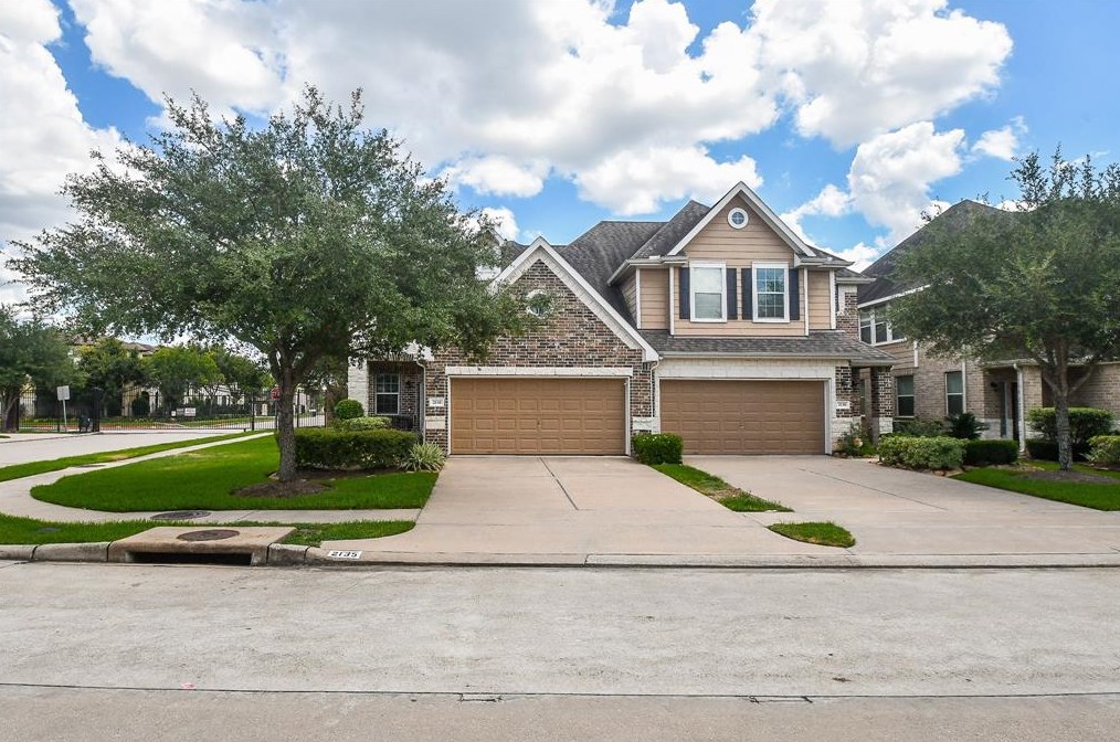 2135 Waterford Park St, Missouri City, TX 77459