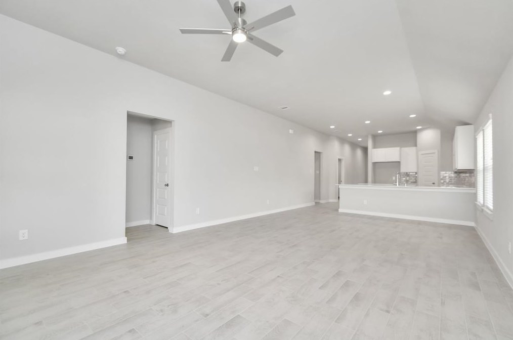 15511 Fall Fern Cir, Houston TX  77044-6247 exterior