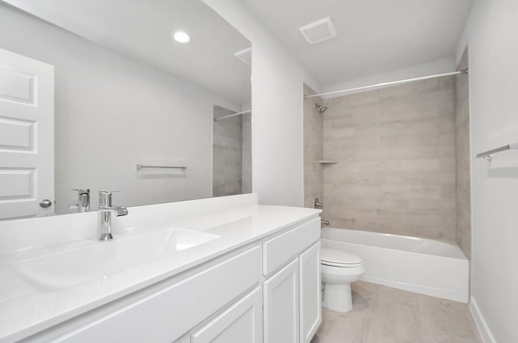 15511 Fall Fern Cir, Houston TX  77044-6247 exterior