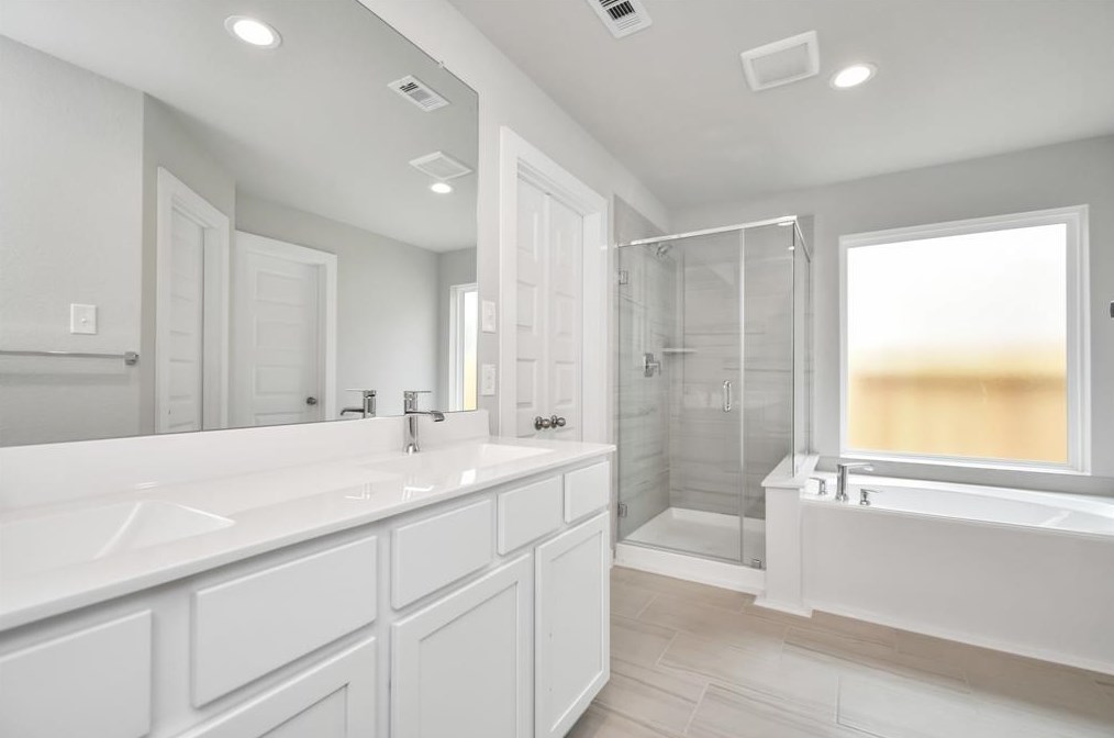 15511 Fall Fern Cir, Houston TX  77044-6247 exterior