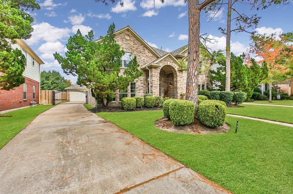 20226 Hampshire Rocks Dr, Katy TX  77450-3038 exterior