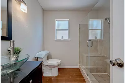 2022 Highland Hills Drive, Sugar Land, TX 77478 - Photo 22