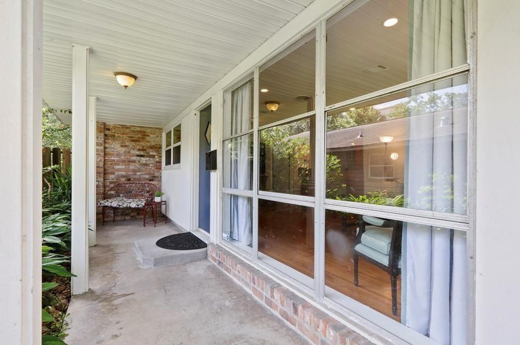 1517 Ronson Rd, Houston, TX 77055