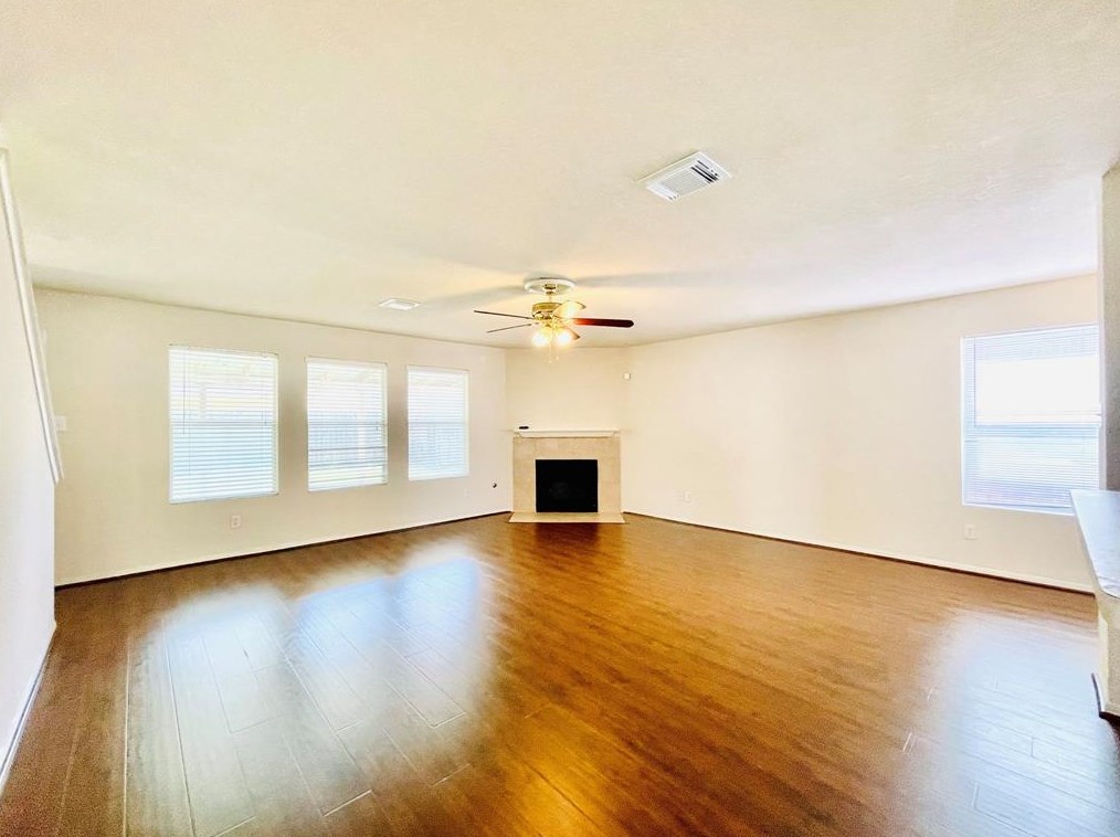 3310 Barkers Crossing Ave, Houston TX  77084-1990 exterior