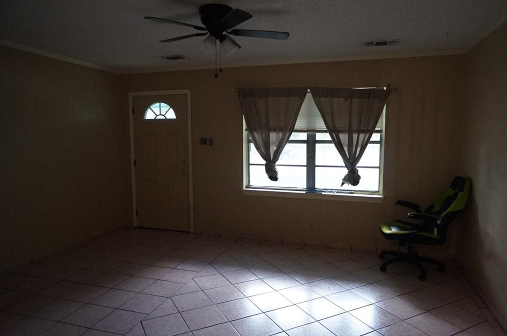 6922 Raton St, Houston TX  77055-2226 exterior