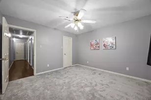 2412 Londonderry Dr, Pearland, TX 77581 - Photo 24