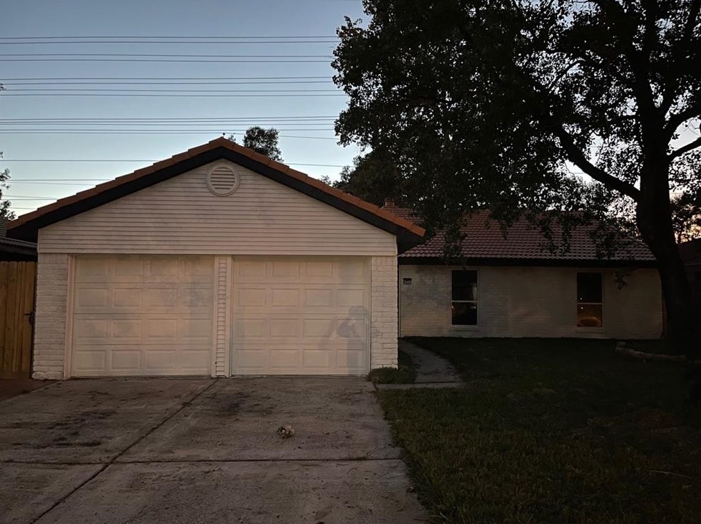 22415 Rockgate Dr, Spring, TX 77373