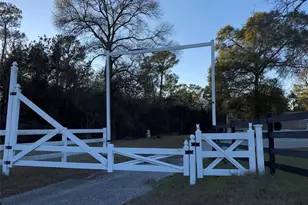 16581 Interstate 45 N, Willis, TX 77318 - Photo 1