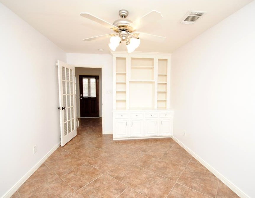 1913 Calumet St, Houston TX  77004-7267 exterior